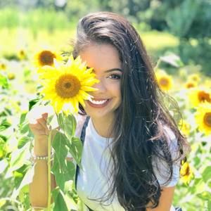 Meet your Posher, Deborah